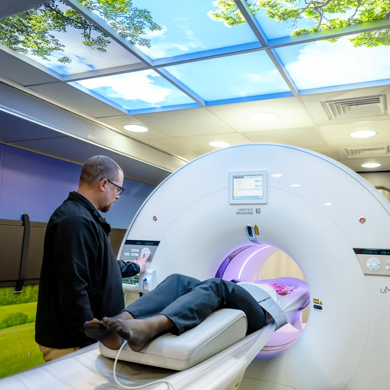 Cardiac PET/CT mobile unit equipped with digital PET scanner for myocardial perfusion imaging with Rubidium-82 and FLYRCADO™ support