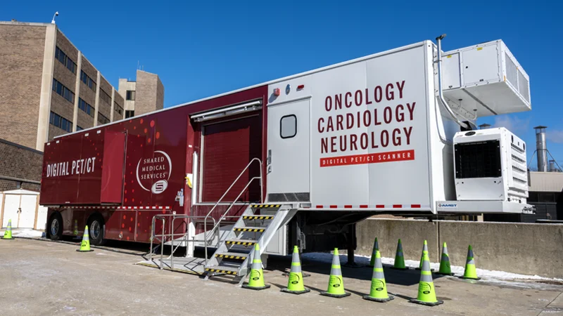 Mobile cardiac PET/CT unit with digital PET scanner for heart perfusion studies